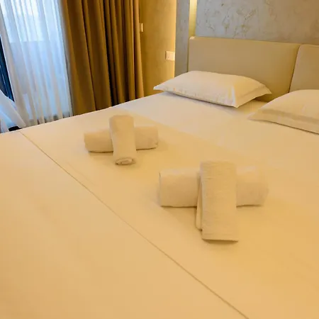 Skyline Sea View - Marina Bay Apartamento