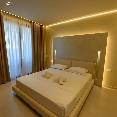 Skyline Sea View - Marina Bay Apartman *